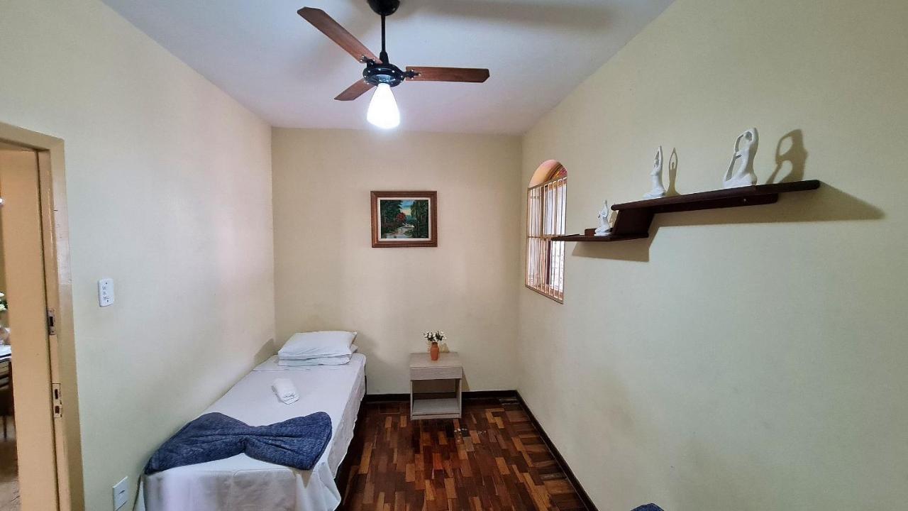 Casa Espacosa E Confortavel Na Regiao Da Pampulha เบโลโอรีซอนชี ภายนอก รูปภาพ