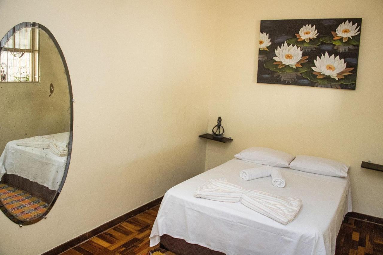 Casa Espacosa E Confortavel Na Regiao Da Pampulha เบโลโอรีซอนชี ภายนอก รูปภาพ