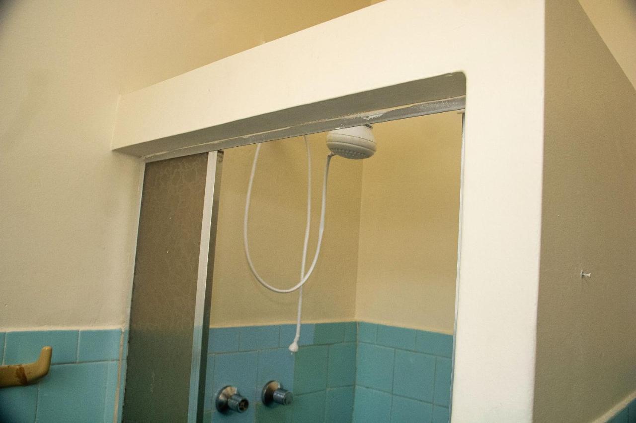 Casa Espacosa E Confortavel Na Regiao Da Pampulha เบโลโอรีซอนชี ภายนอก รูปภาพ