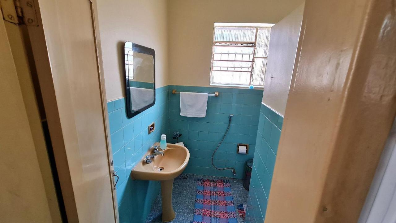 Casa Espacosa E Confortavel Na Regiao Da Pampulha เบโลโอรีซอนชี ภายนอก รูปภาพ