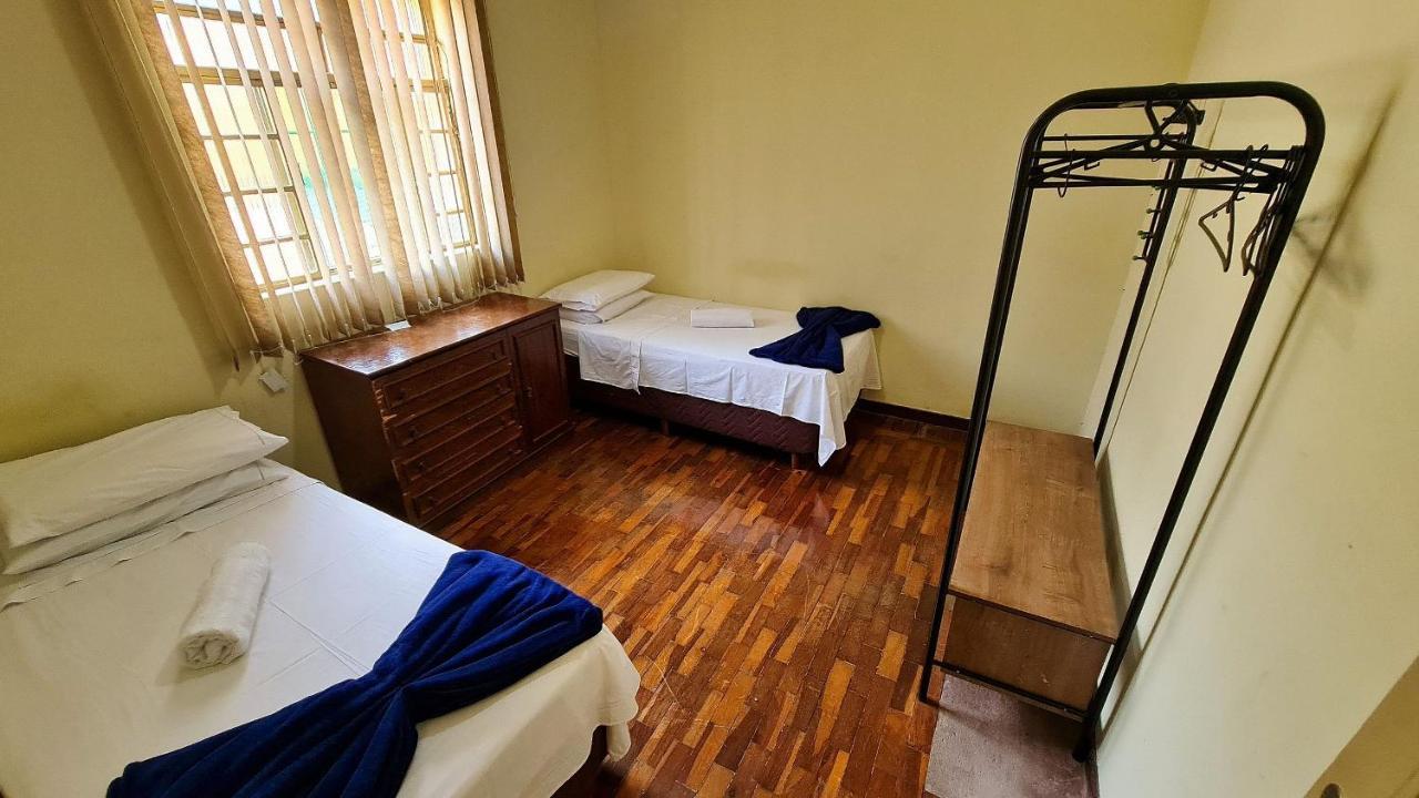 Casa Espacosa E Confortavel Na Regiao Da Pampulha เบโลโอรีซอนชี ภายนอก รูปภาพ